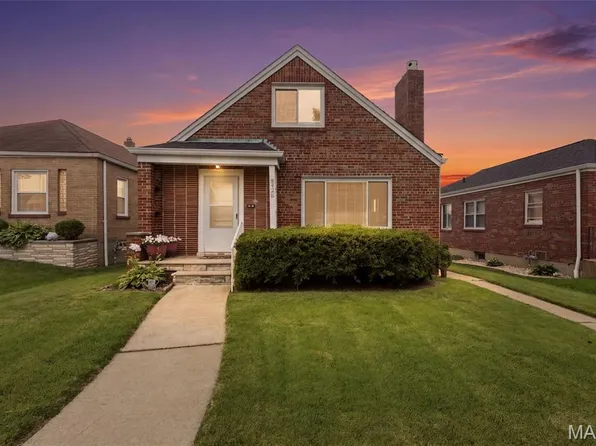 5426 Mardel Ave, Saint Louis, MO 63109