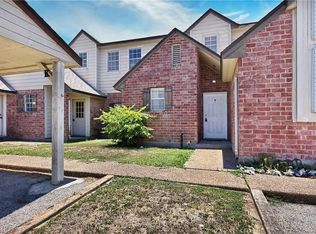 1001 Bayview Blvd APT M, Portland, TX 78374