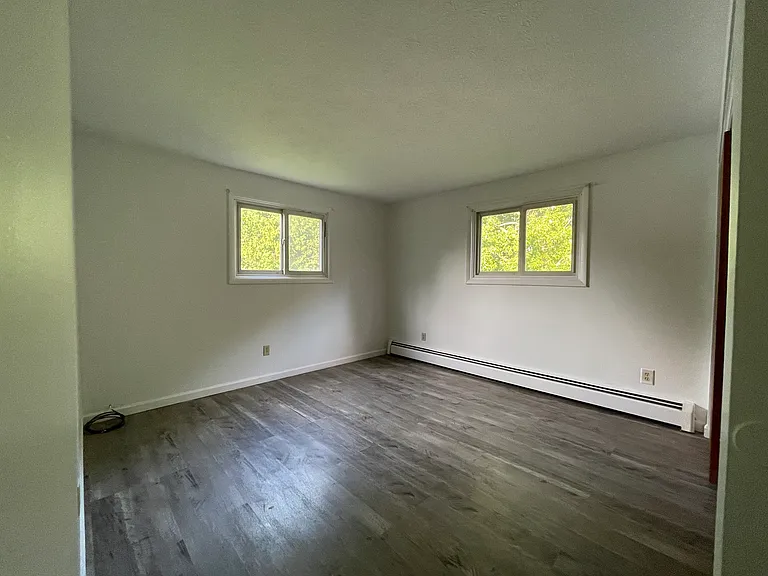 18 Spencer Rd #18 — Photo 11