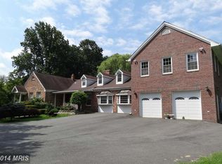 18010 Cashell Rd, Rockville, MD 20853