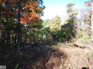 17 Gaither Rd, Great Cacapon, WV 25422