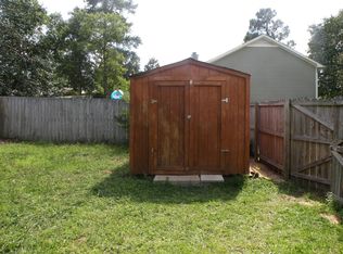 5446 Archer Rd, Hope Mills, NC 28348