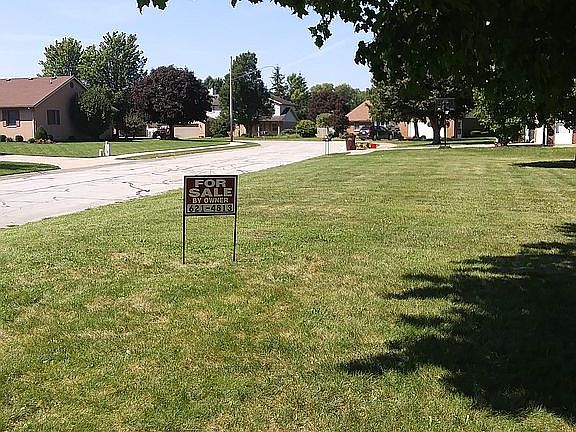 4th image of 186 Royal Oak Dr