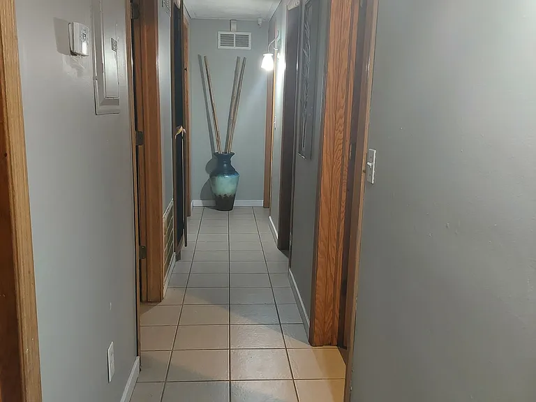 2701 Emerson Ave N #4 — Photo 7