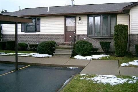 2nd image of 25256 Yorktown Ct