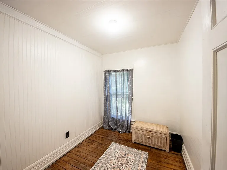 35 Cherry St — Photo 15