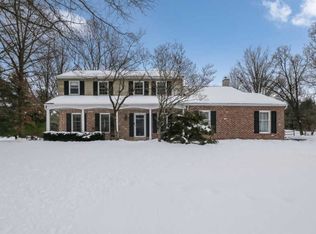 118 Meadow View Dr, Newtown, PA 18940