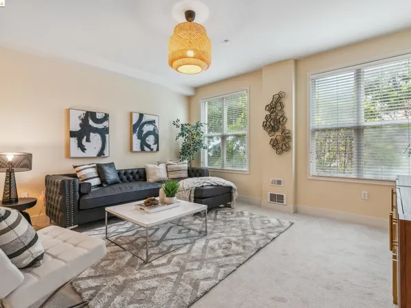 1565 Brunswig Ln, Emeryville, CA 94608