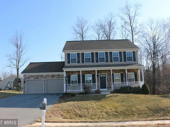 350 Hykes Rd E, Greencastle, PA 17225