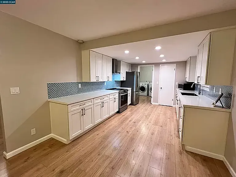 14625 Bridgeport Cir — Photo 5