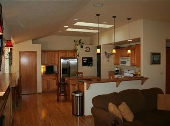 3rd image of 4519 E North Glenngrae Ln