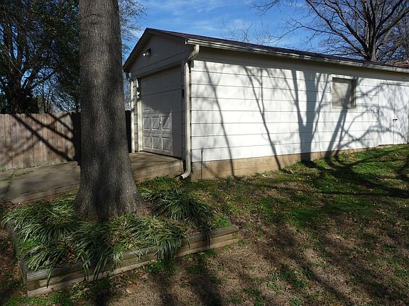 5th image of 7632 Millbridge Dr