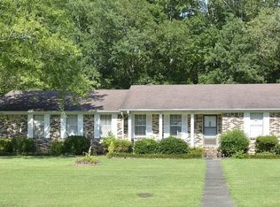920 E Tomahawk Trl, Gadsden, AL 35903