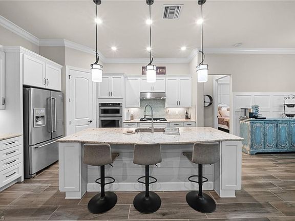 2nd image of 8912 Horned Lark DR
