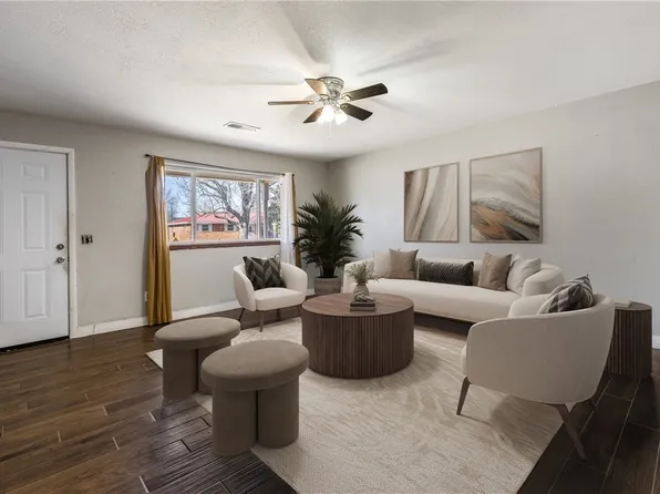 1107 White Rd, Springdale, AR 72762