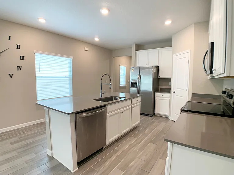7374 Hilladale Creek Ln — Photo 15