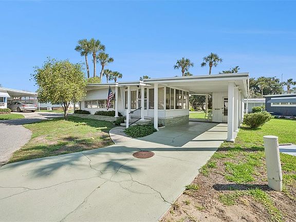 2nd image of 43 Sabal Palm Cir