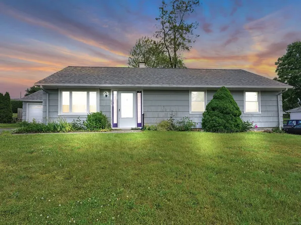 200 Little Deer Road, Bridgeport, CT 06606
