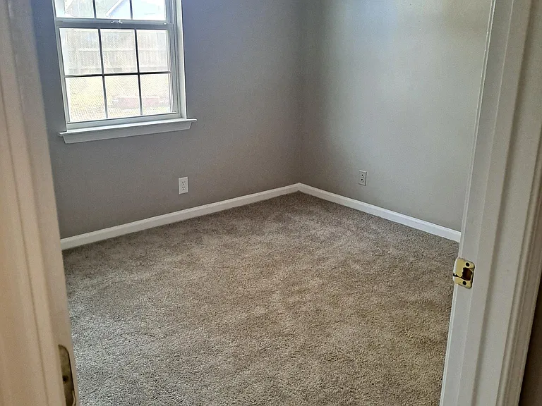 133 Julian Pl — Photo 22