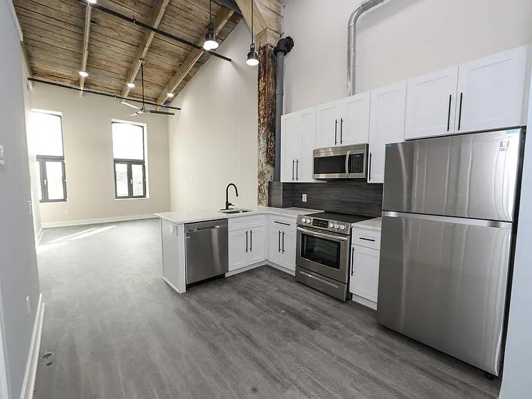 1847 E Venango St #204 — Photo 2