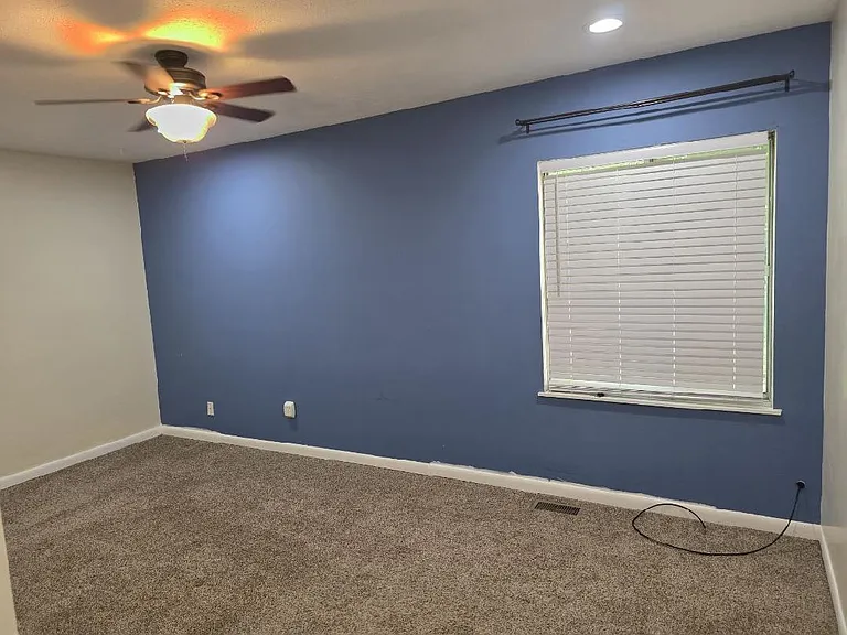 1505 Elizabeth Dr — Photo 8