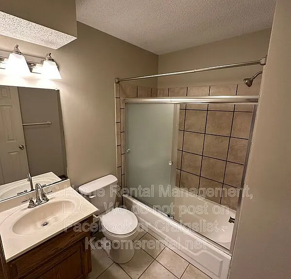 1420 SE 7th Pl — Photo 24