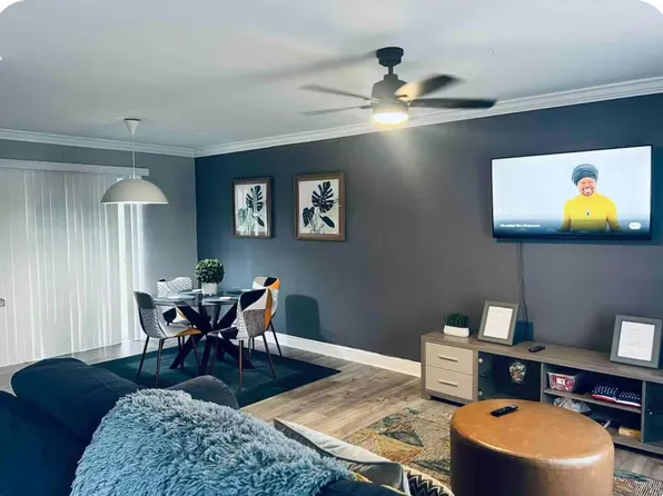 1250 NW 188th St, Miami Gardens, FL 33169