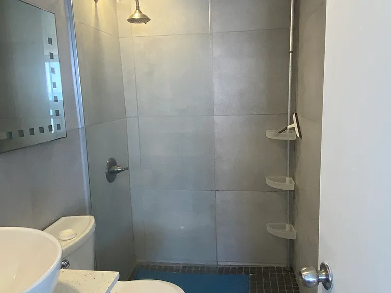 1479 Avenue Ashford #8 — Photo 13
