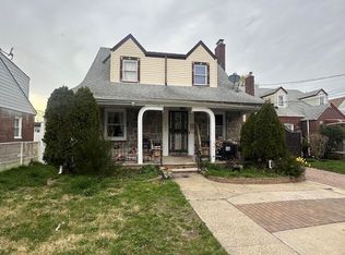 251 Grand Ave, Freeport, NY 11520