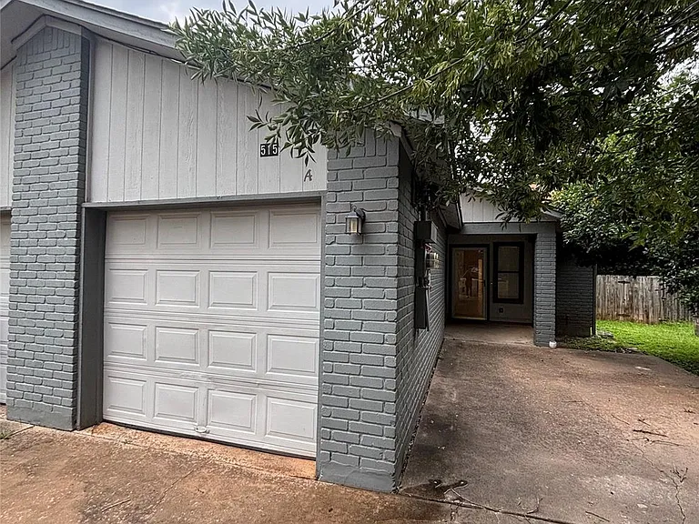 515 Luther Dr #A — Photo 1
