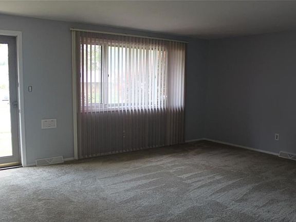 2nd image of 4002 W 179th St
