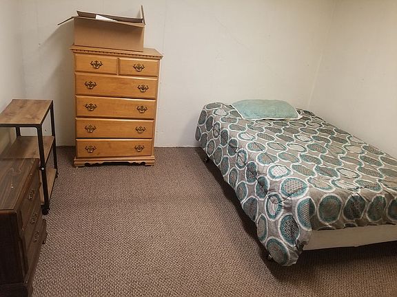4th image of 213 Illinois Ave