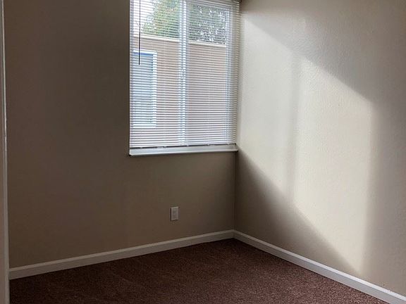 3rd image of 959 Joaquin Ave APT C