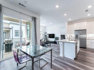 27410 Merlin Pl #302, Valencia, CA 91381