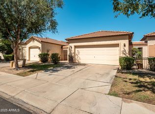 950 S TUCANA Lane, Gilbert, AZ 85296