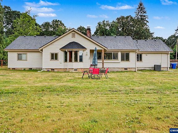 3rd image of 43417 Thomas Creek Dr