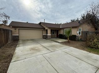 461 Descanso Bay Ct, Tulare, CA 93274