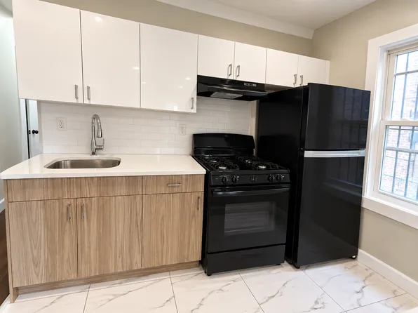 994-996 18th Ave #1, Newark, NJ 07106