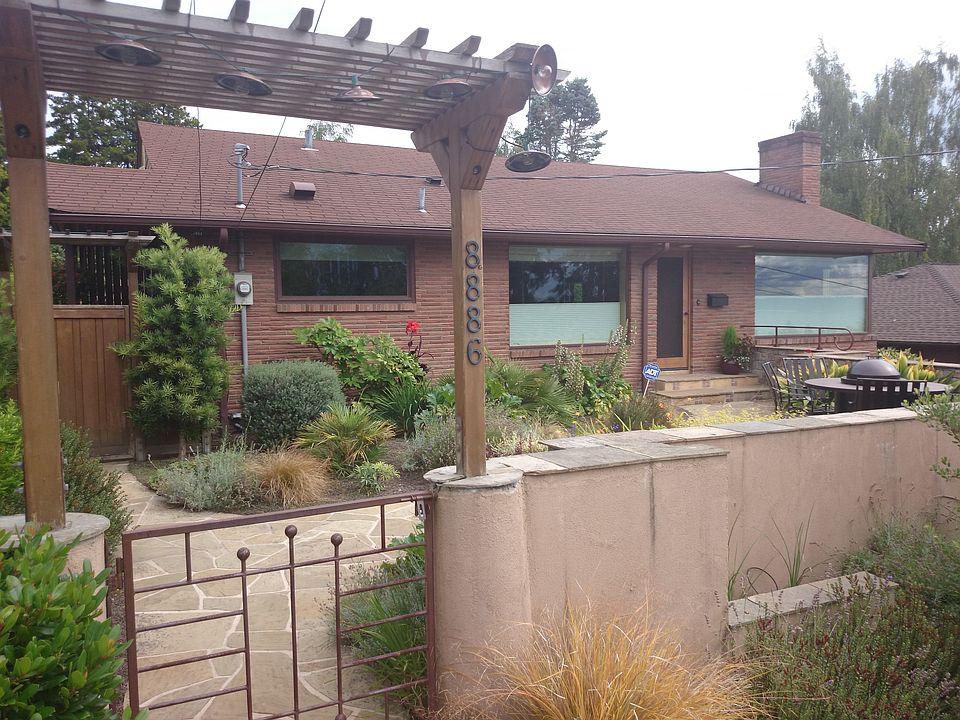2nd image of 8886 42nd Ave SW
