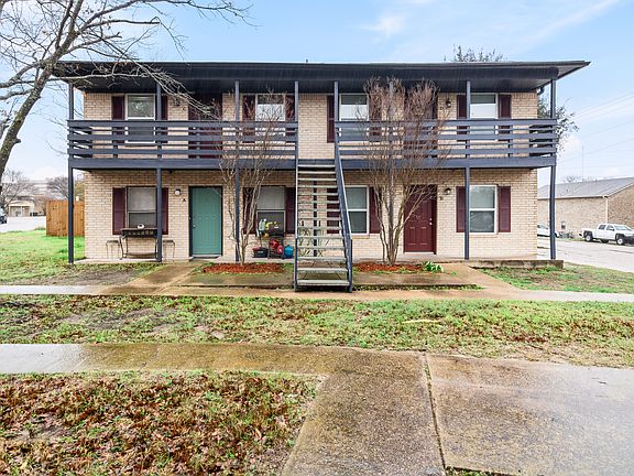 2nd image of 1005 Summer Court Cir #C