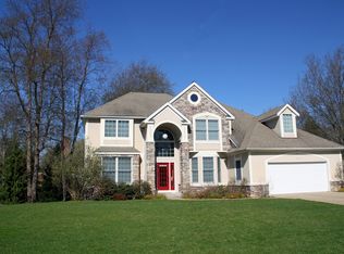 9676 Claires Ct, Portage, MI 49002