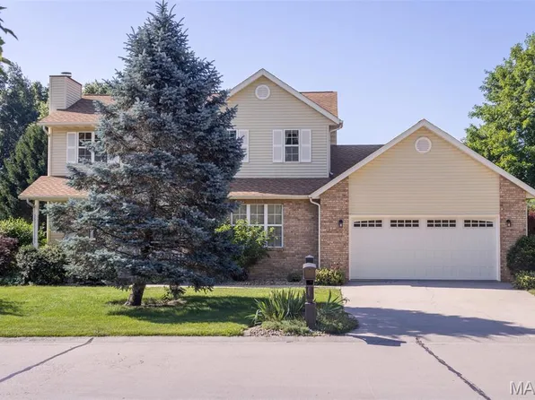 170 Coventry Way, Highland, IL 62249