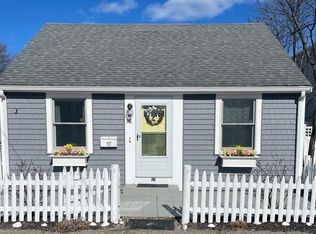 146 Samoset Ave, Hull, MA 02045