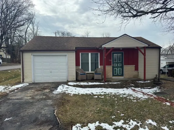 304 Gilbert Ave, Fairborn, OH 45324
