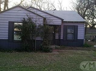 605 NE 23rd St, Grand Prairie, TX 75050