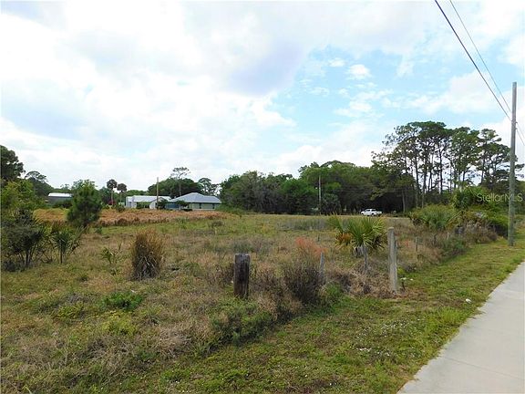 4th image of 349 Ward Dr