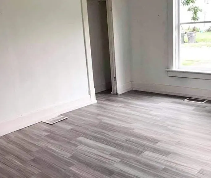 127 Kentucky Ave — Photo 2