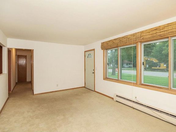 3rd image of 6209 Winnetka Ave N