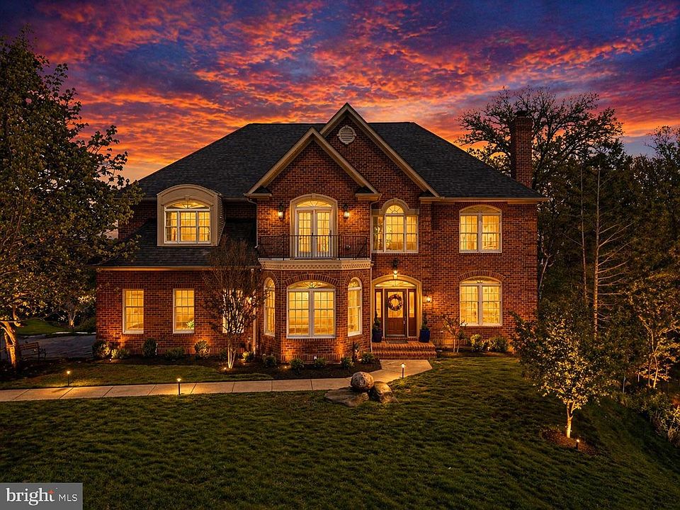 1st image of 9804 Pebble Beach Ct