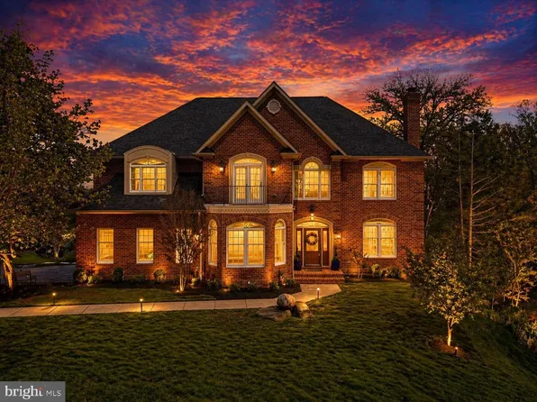 9804 Pebble Beach Ct, Ijamsville, MD 21754